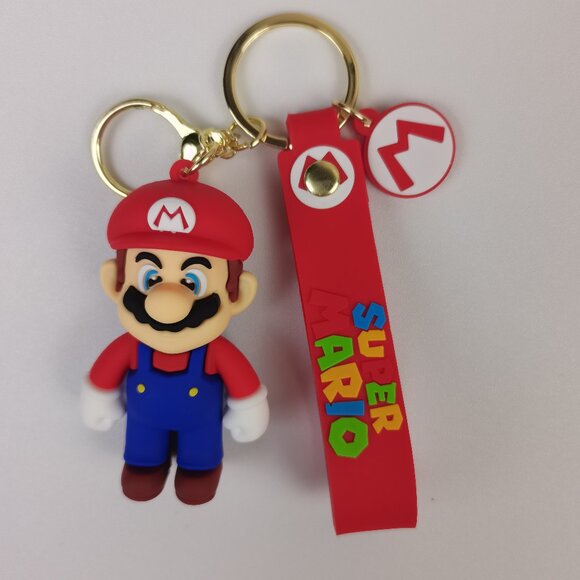 Mario Accessories - 💥New💥Super Mario Brother’s Luigi Keychain💥